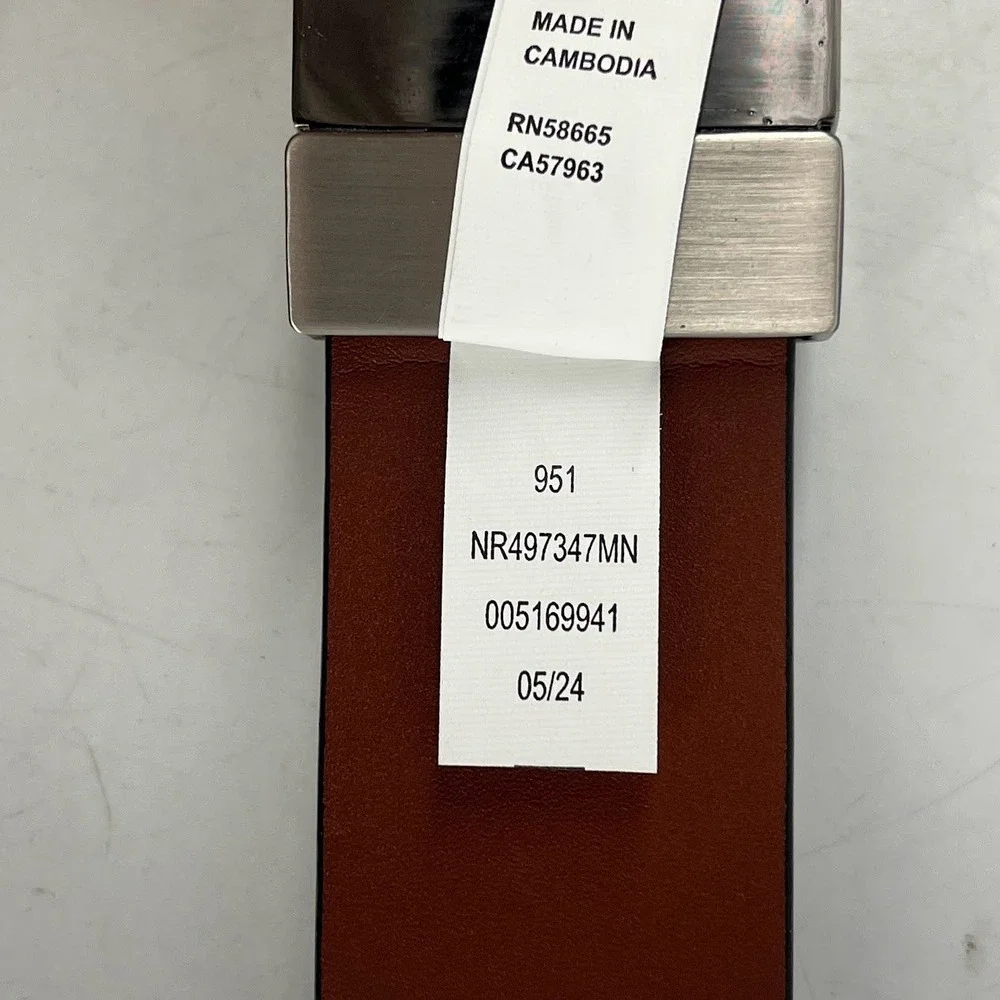Nordstrom Rack Mens Reversible Belt‎ Black Brown Silver Plaque Buckle NR497347MN